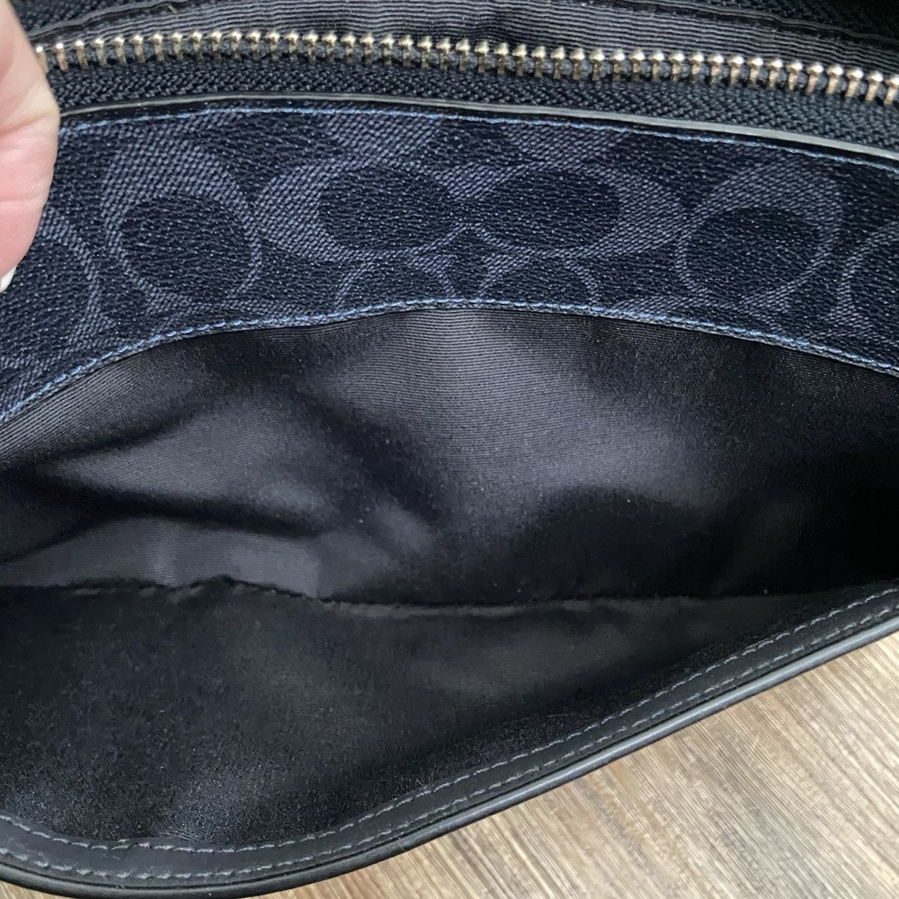 Coach Signature East West Pop Up Crossbody Bag Black Gray f29725 EUC - Picture 5 of 9